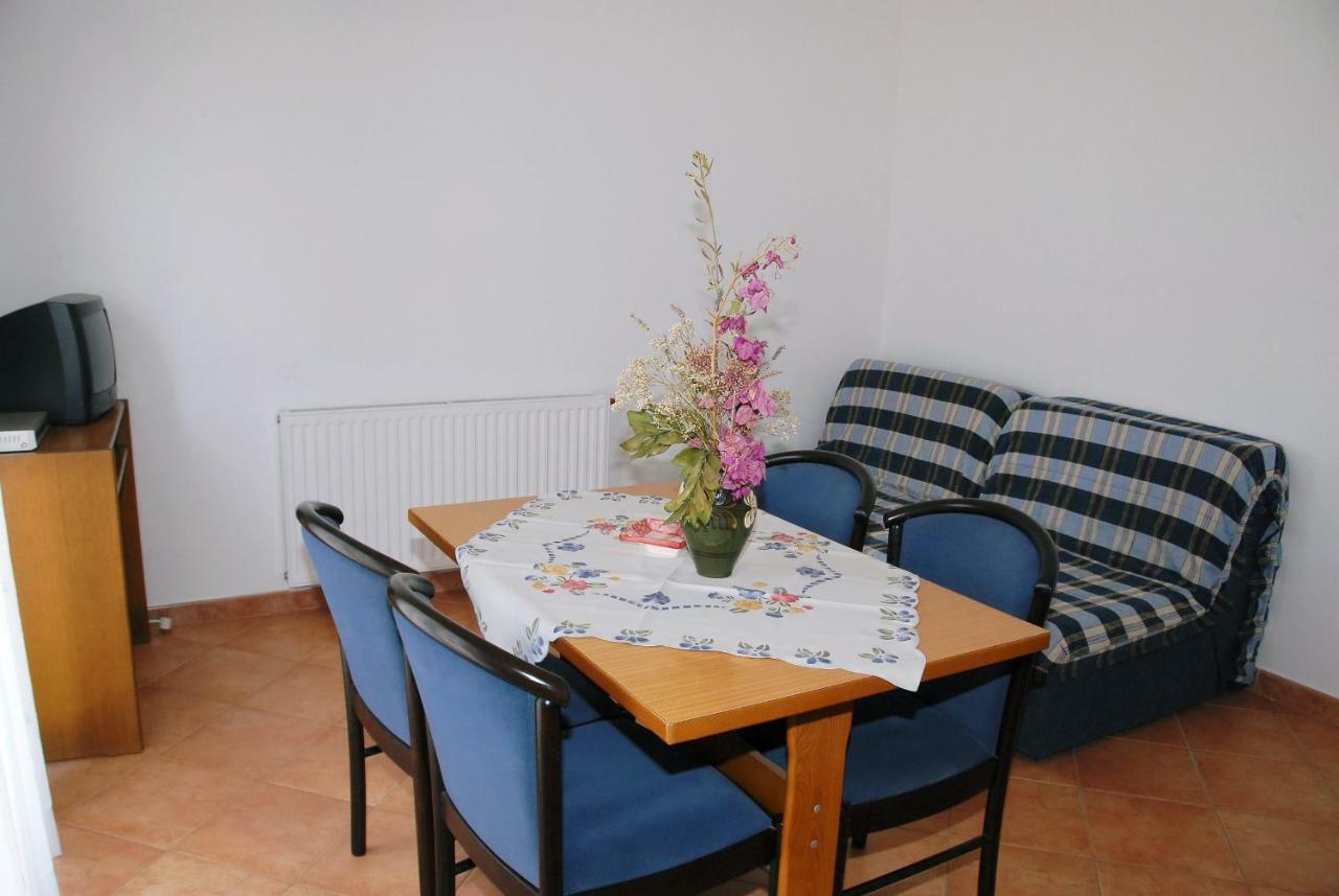 Apartmani Bauk Poreč Buitenkant foto